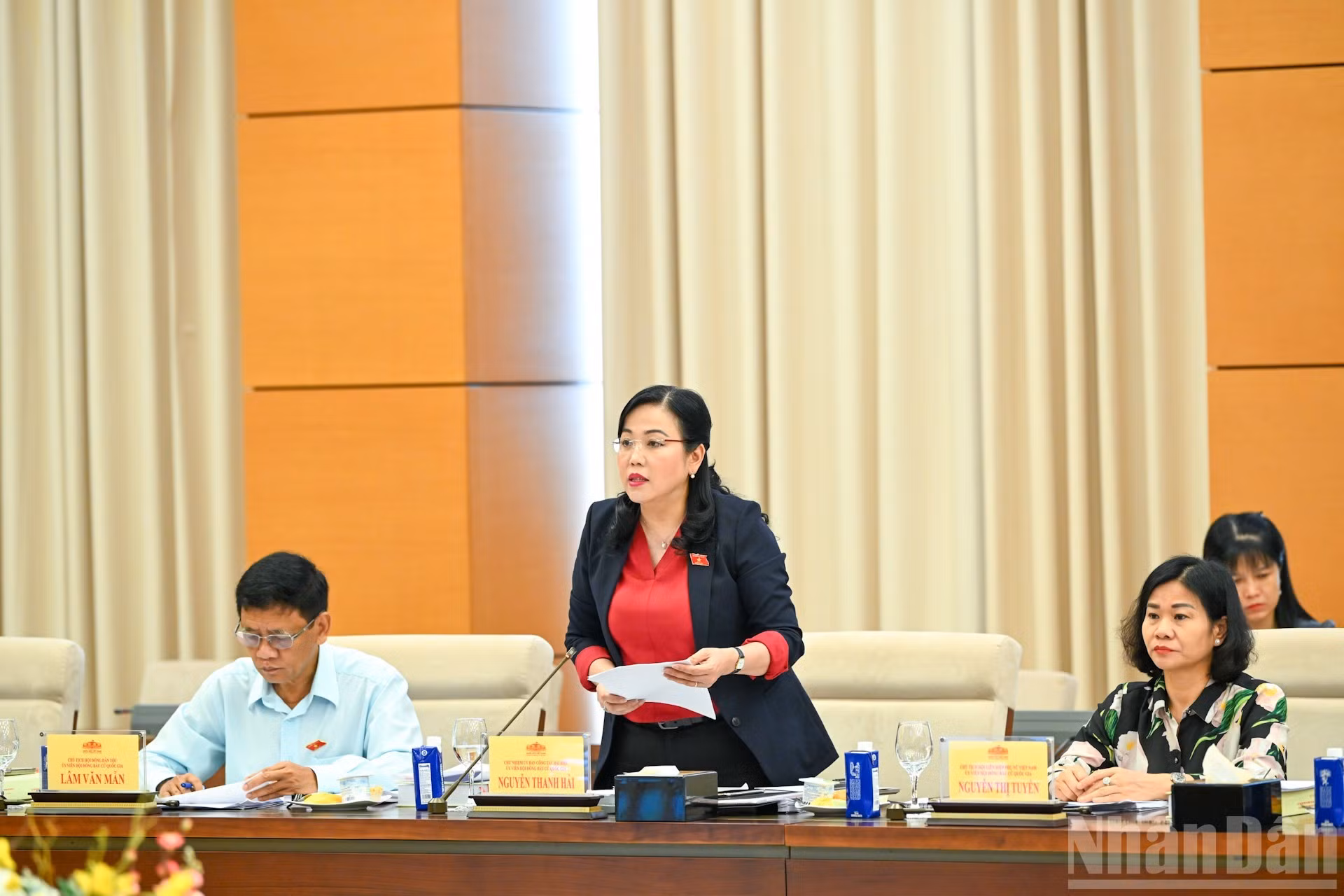 Nguyen Thanh Hai, jefa de la Comisión de Asuntos de Diputados de la Asamblea Nacional, en el evento.
