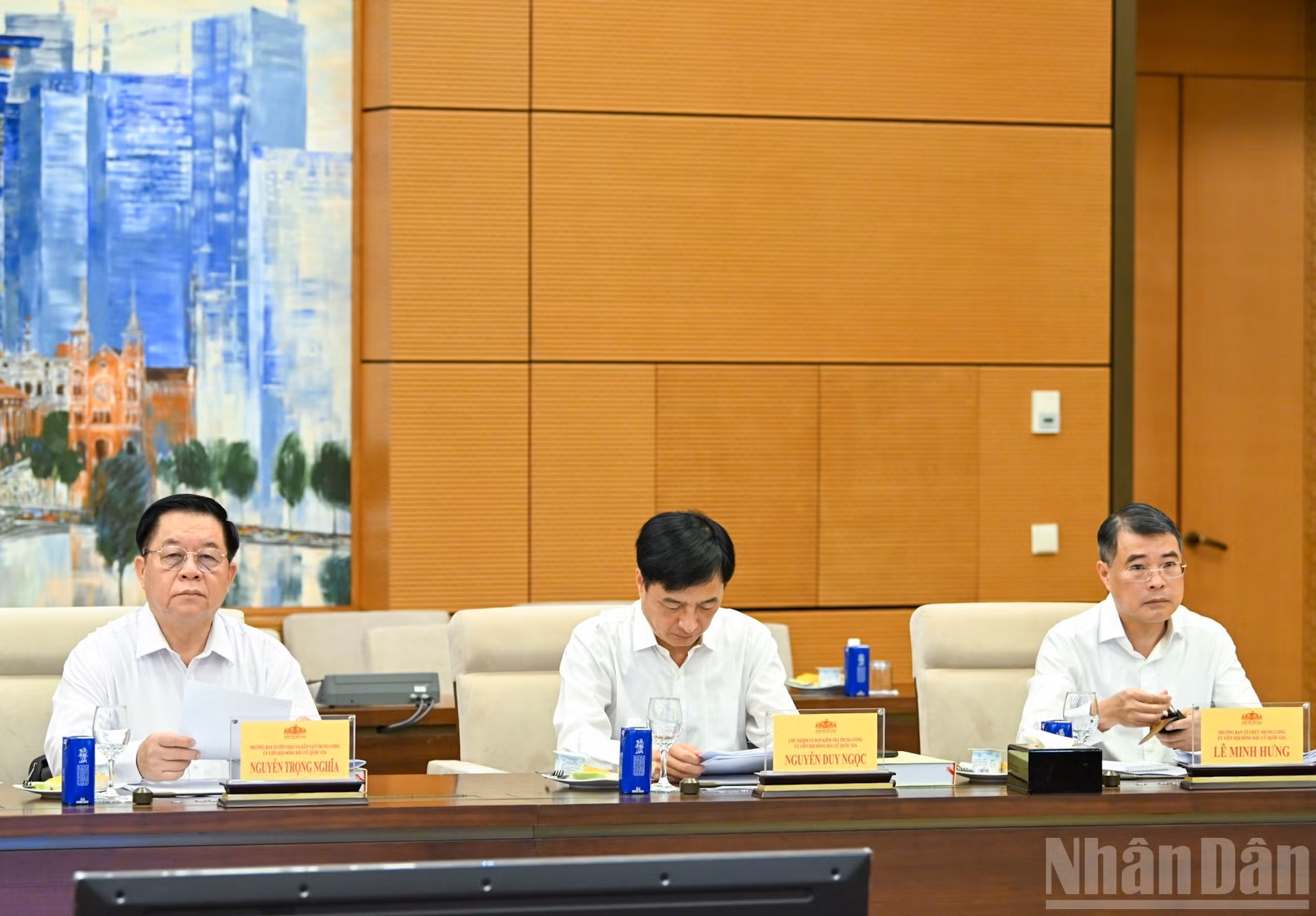 Miembros del Consejo Electoral Nacional de Vietnam.