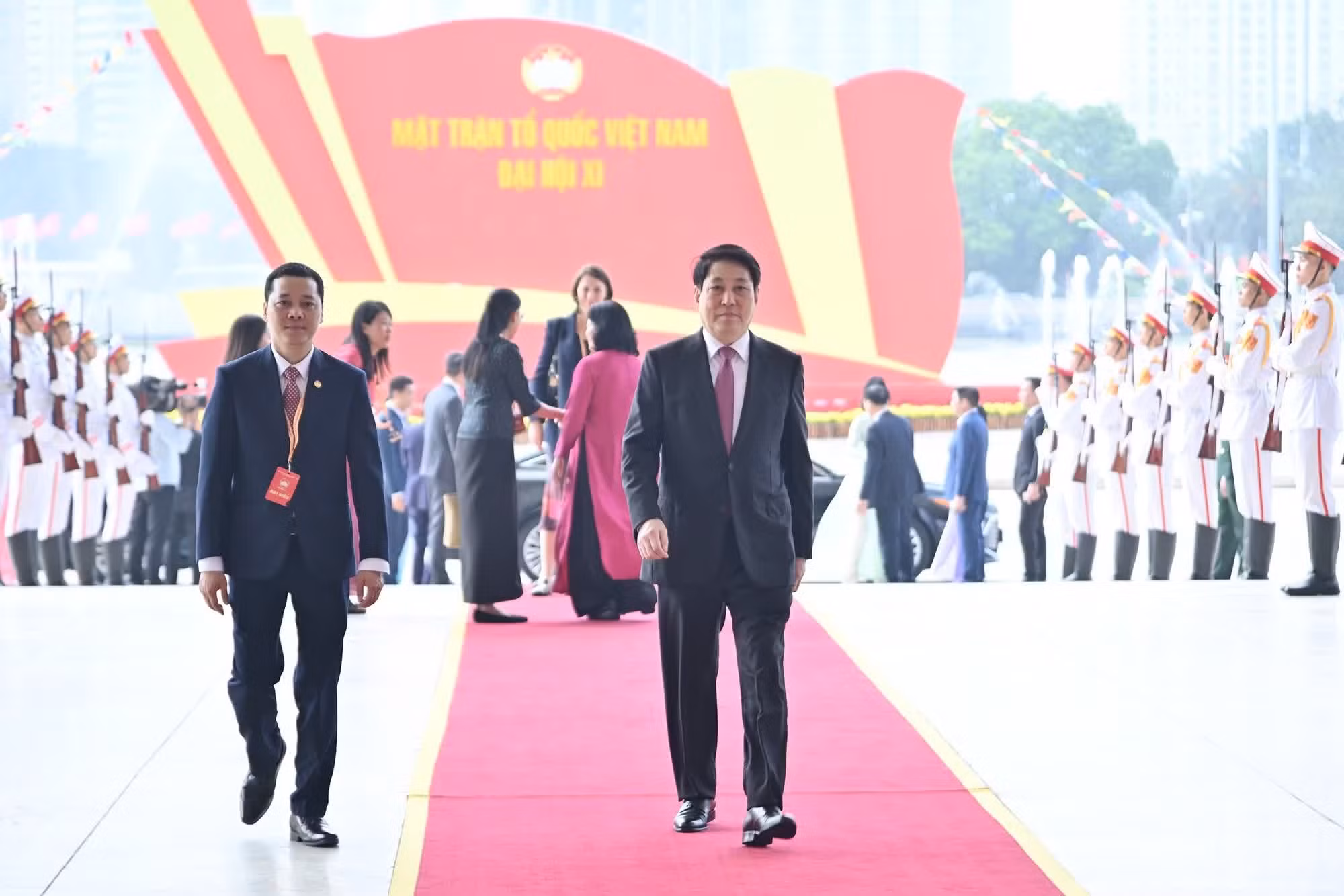 El expresidente Luong Cuong asiste al Congreso.