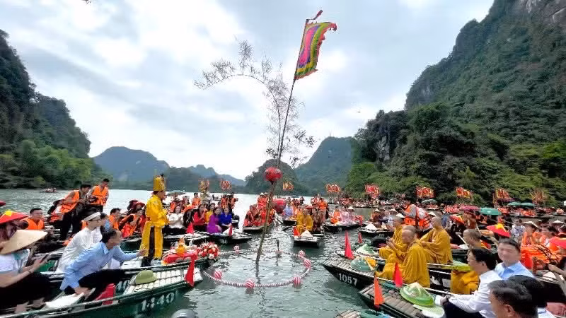 El ritual de procesión del agua.