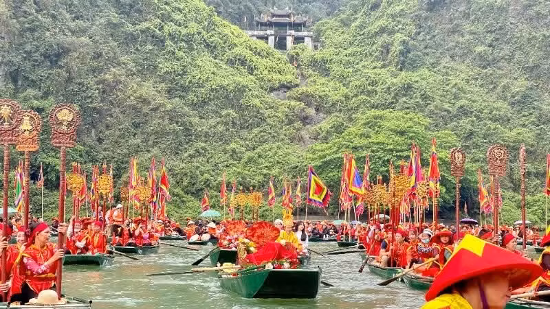 El festival atrae la participación de numerosos residentes y turistas.