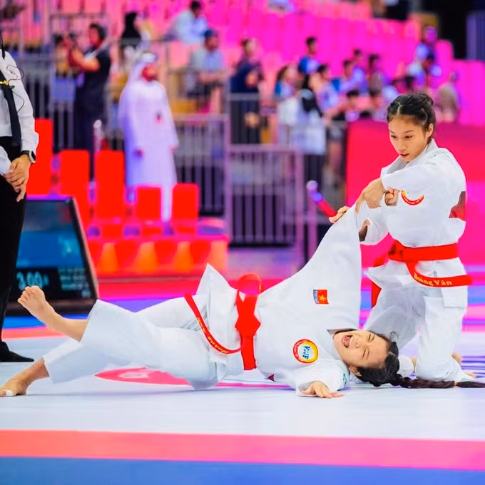 En un partido (Foto: thethao.sggp.org.vn)