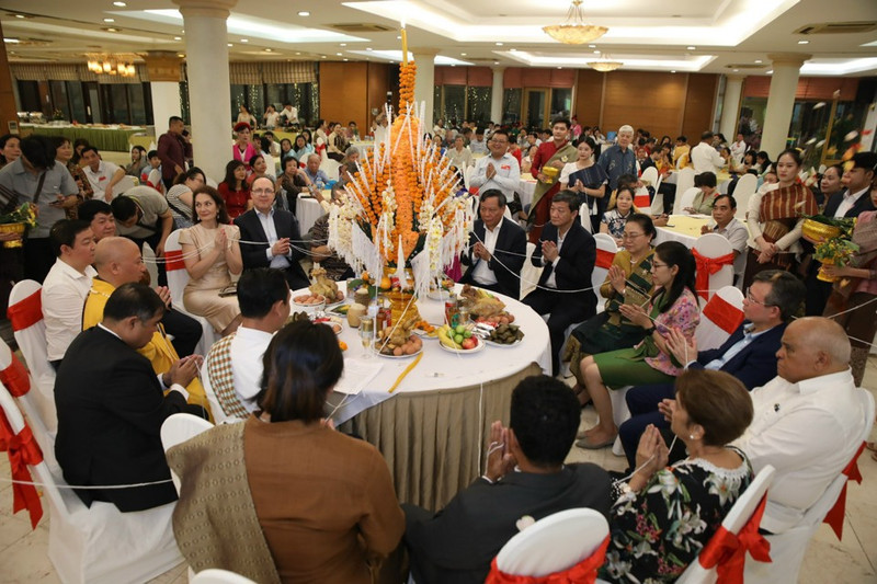 En el evento (Foto: kinhtedothi.vn)