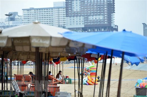 Turistas en la playa de Pattaya, Tailandia. (Foto: Xinhua/VNA)