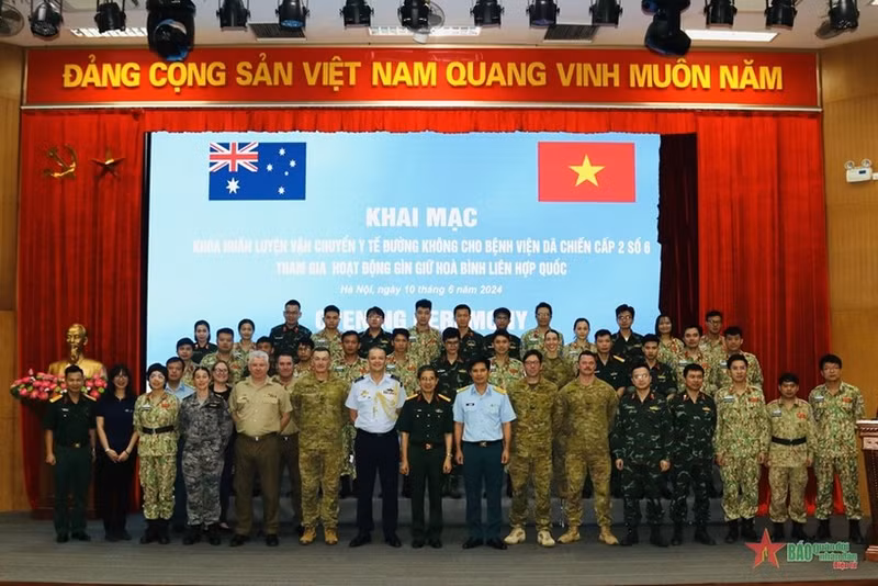 En el acto de inauguración del curso. (Foto: qdnd.vn)
