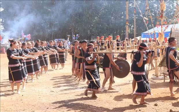 Gongs en la vida de los pobladores en la Altiplanicie Occidental (Foto: VNA)