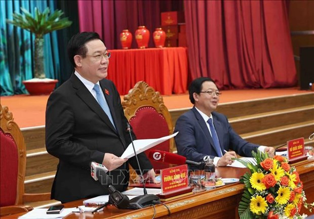 El presidente de la Asamblea Nacional de Vietnam, Vuong Dinh Hue, interviene en la cita (Foto: VNA)