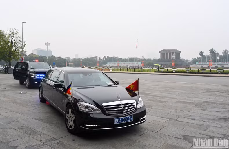 El convoy de coches del presidente de Filipinas.