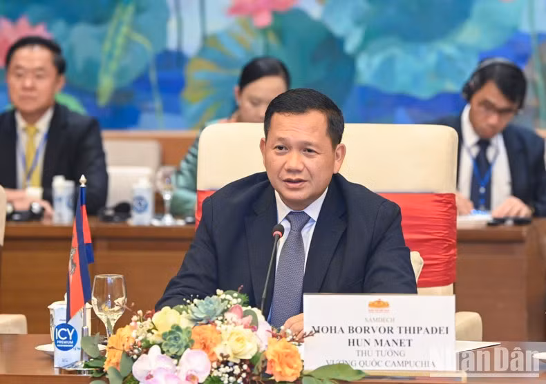 El primer ministro camboyano, Samdech Hun Manet, interviene en el encuentro. El primer ministro camboyano, Samdech Hun Manet, interviene en el encuentro.