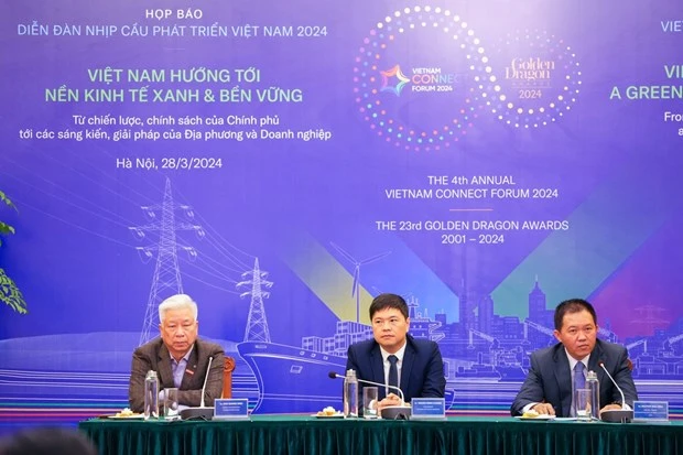 En la rueda de prensa (Foto:haiphong.gov.vn)