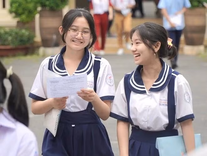 Estudiantes de Ciudad Ho Chi Minh (Foto: https://laodong.vn/)