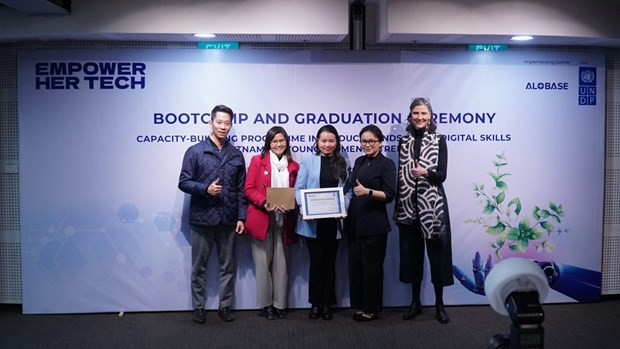 Empower Her Tech, un programa de capacitación destinado a fomentar las habilidades digitales para mujeres jóvenes emprendedoras. (Foto: PNUD)