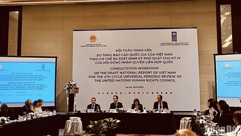 El taller de consulta sobre el proyecto de Informe Nacional de Vietnam bajo el mecanismo de EPU del ciclo IV del Consejo de Derechos Humanos de las Naciones Unidas (Foto: nhandan.vn)