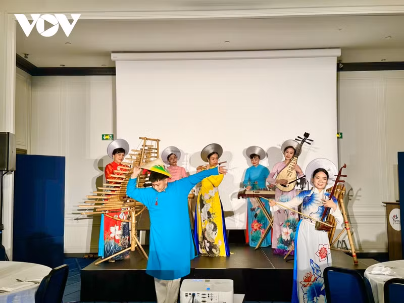 En el evento (Foto: VOV)