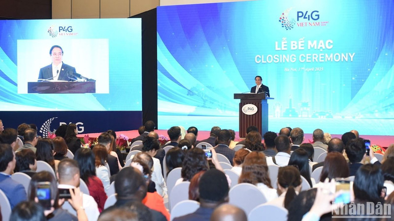 El premier vietnamita, Pham Minh Chinh, habla en la ceremonia de clausura del evento (Foto: Nhan Dan)