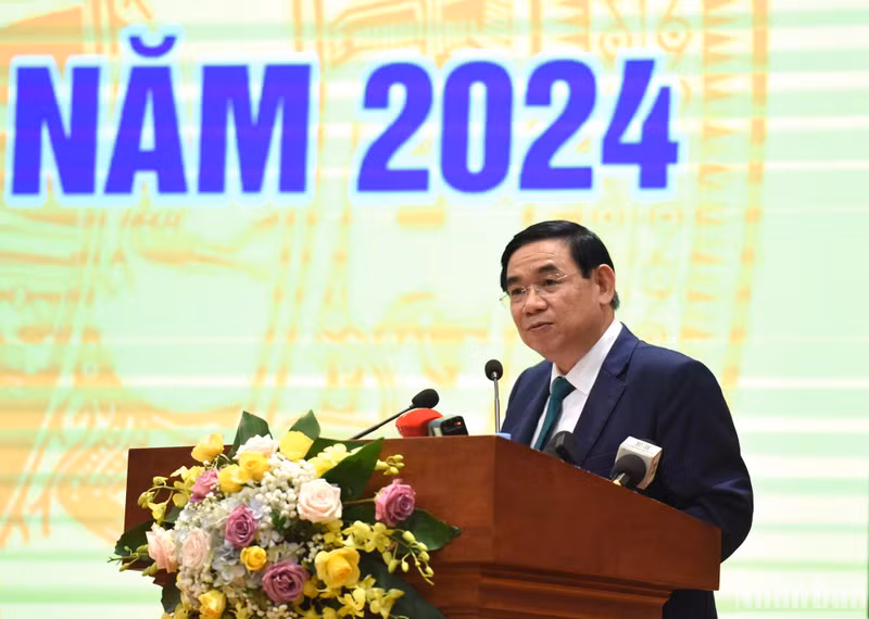 Representante del Banco de Inversión y Desarrollo de Vietnam.