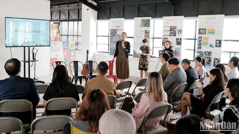 Un representante de la Oficina de la Unesco en Hanói comparte las experiencias de la capital vietnamita para unirse a la Red de Ciudades Creativas de la Unesco.