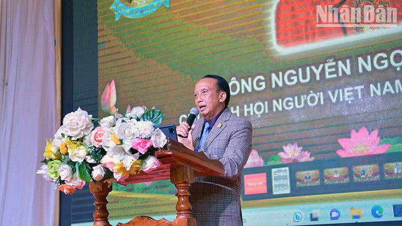 Presidente de la Asociación de Vietnamitas en Tailandia, Nguyen Ngoc Thin Presidente de la Asociación de Vietnamitas en Tailandia, Nguyen Ngoc Thin
