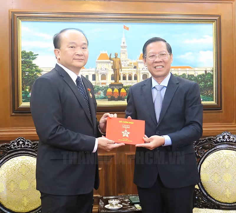 En el evento (Foto: thoidai.com.vn)