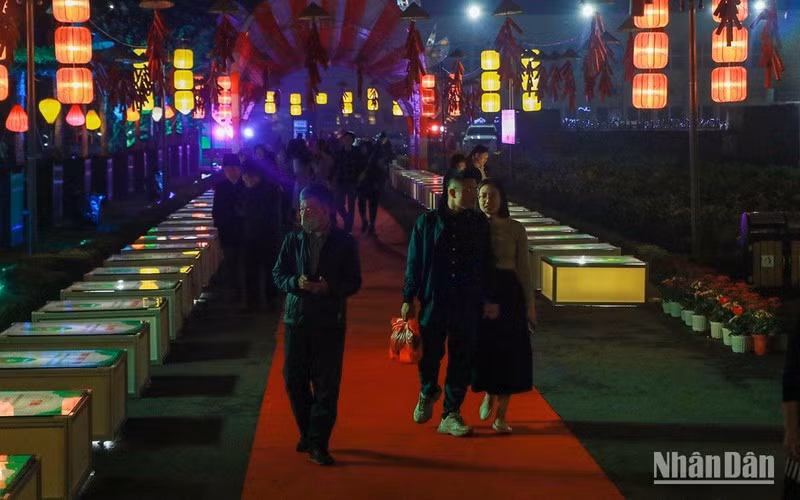 La calle poética de la Ciudadela Imperial. La calle poética de la Ciudadela Imperial.