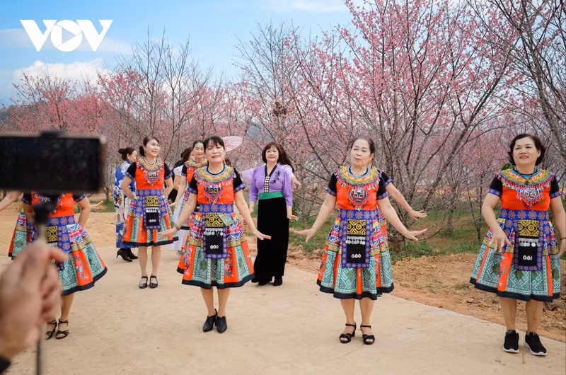 Esta es también una oportunidad para presentar la imagen sobre los pueblos y la tierra de Dien Bien.