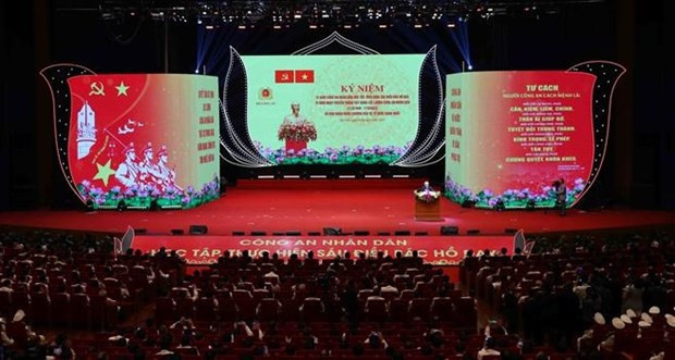 Escenario de la ceremonia (Foto: VNA)