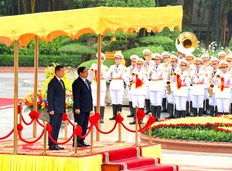 [Foto] Premier vietnamita preside ceremonia de bienvenida a su homólogo camboyano