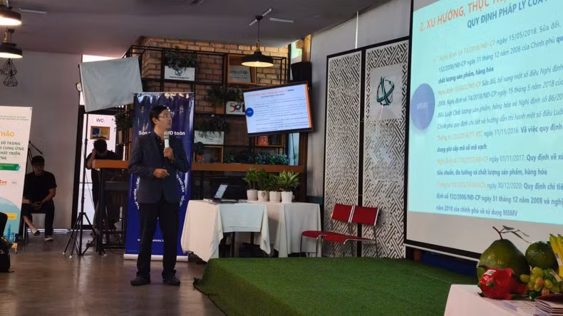 Asistentes al seminario.