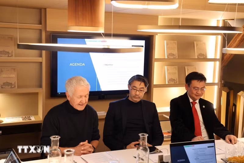 El Foro Económico Suiza-Vietnam (SVEF) celebró recientemente una reunión en Ginebra (Foto: VNA)