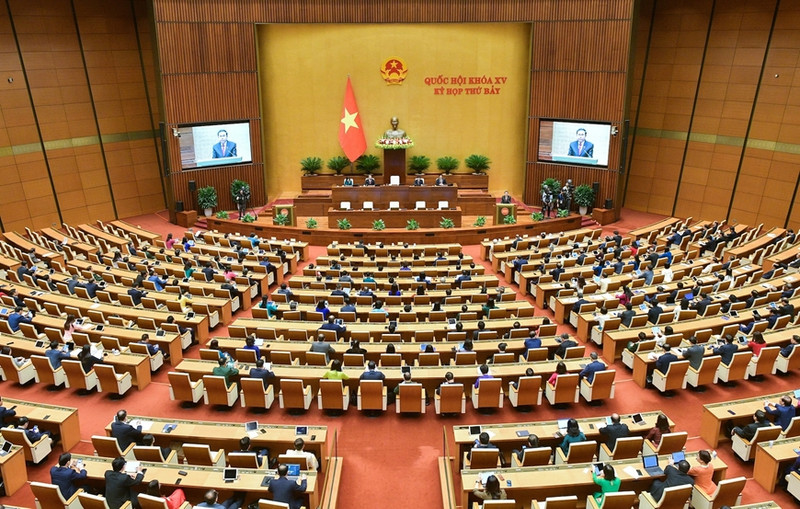 En el séptimo período de sesiones de la XV Legislatura (Foto: quochoi.vn)