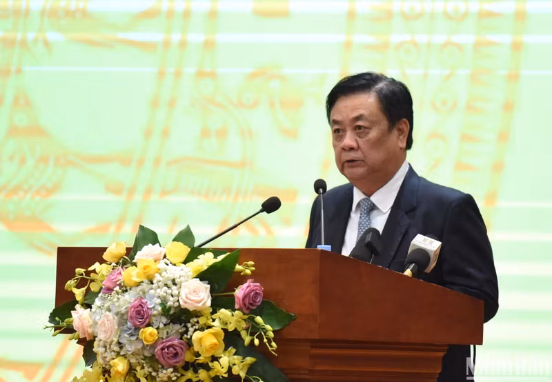 El ministro de Agricultura y Desarrollo Rural, Le Minh Hoan.
