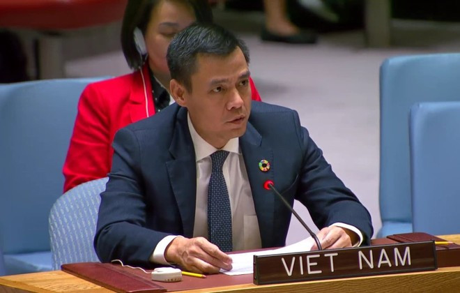 El embajador Dang Hoang Giang, jefe de la misión permanente de Vietnam ante la ONU, en el debate abierto del Consejo de Seguridad de la ONU. (Foto: VNA)