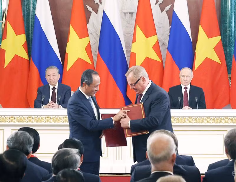 Acto de rúbrica (Foto: vneconomy.vn)