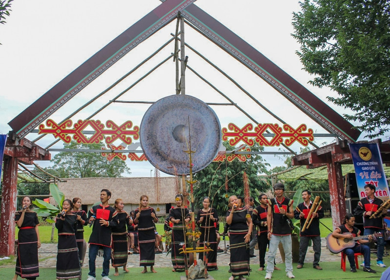 (Fotografía: Aldea de Cultura y Turismo de las Etnias Minoritarias de Vietnam)