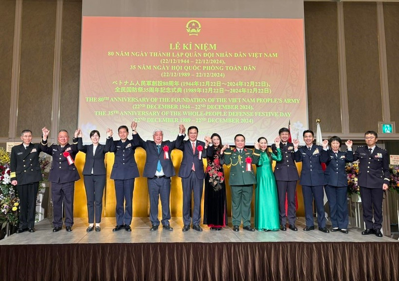 Se celebró en Tokio la ceremonia en conmemoración del 80 aniversario de la fundación del Ejército Popular de Vietnam (Foto: VNA)