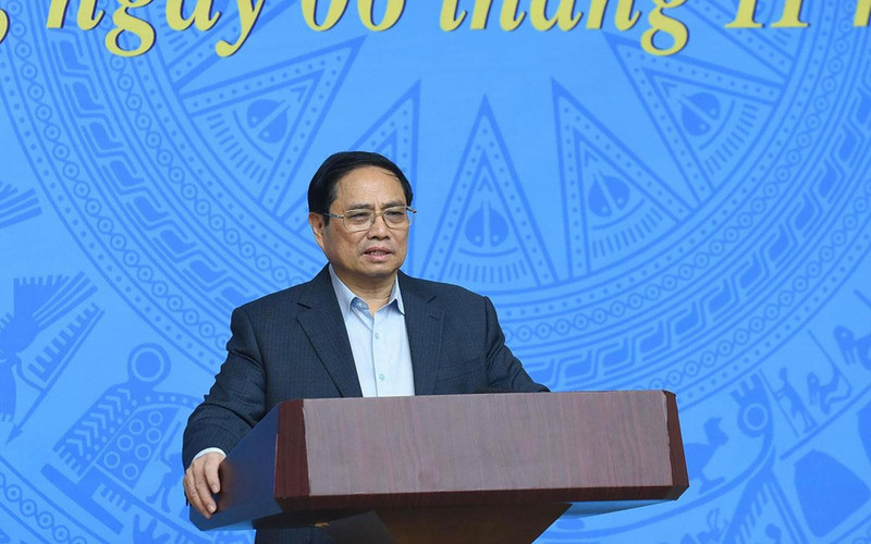 El primer ministro de Vietnam, Pham Minh Chinh, habla en la reunión. (Fotografía: Nhan Dan)