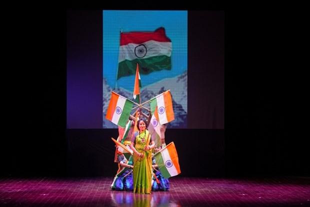 Las danzas clásicas de la India llegan a escenas de Vietnam. (Fotografía: VOV)