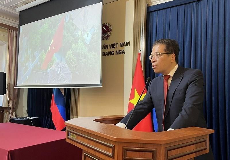 El embajador de Vietnam en Rusia, Dang Minh Khoi, interviene en el evento. (Fotografía: Nhan Dan)