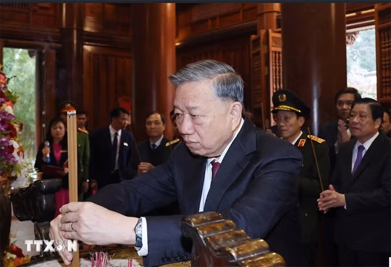 El secretario general del Partido Comunista de Vietnam, To Lam, en el acto. (Fotografía: Nhan Dan)