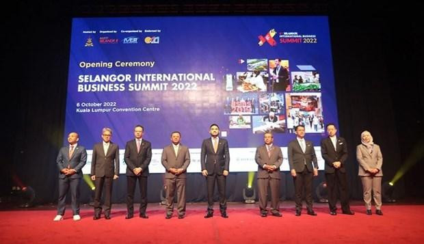 Representantes de los países participantes en la SIBS. (Fotografía: themalaysianreserve.com)