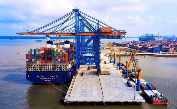 En el puerto internacional de Gemalink, en la ciudad de Phu My, provincia de Ba Ria-Vung Tau. (Fotografía: VNA)