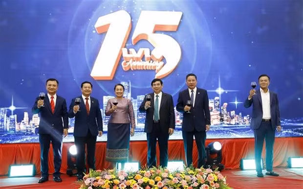 En el acto. (Fotografía: VNA)