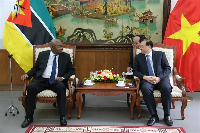 En la reunión. (Fotografía: baovanhoa.vn)