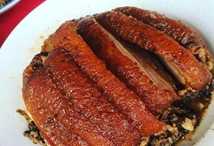 Estofado de carne porcina “Khau nhuc”. (Fotografía: baolangson.vn)