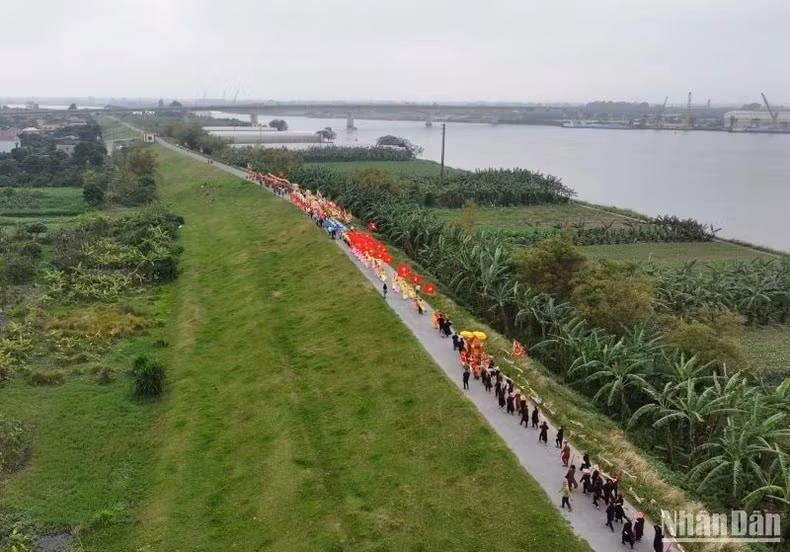 Integran la comitiva de este año casi diez personas. La ruta por recorrer fue de unos tres kilómetros.