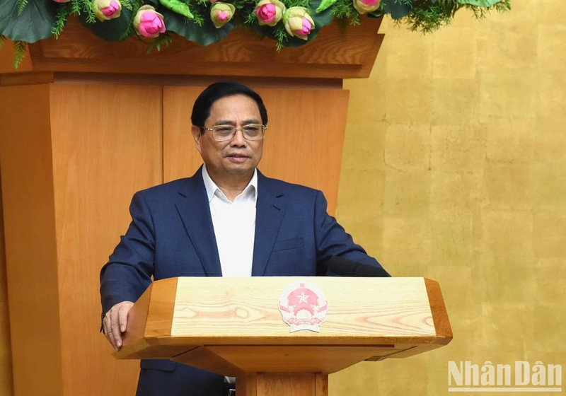 El primer ministro de Vietnam, Pham Minh Chinh, interviene en la reunión. (Fotografía: Nhan Dan)