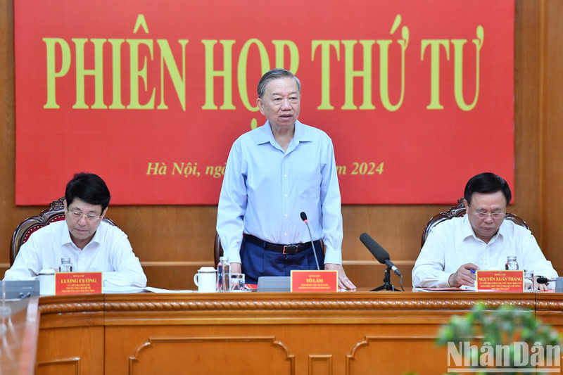 El secretario general del Partido Comunista de Vietnam y presidente del país, To Lam, habla en el coloquio. (Fotografía: Nhan Dan)