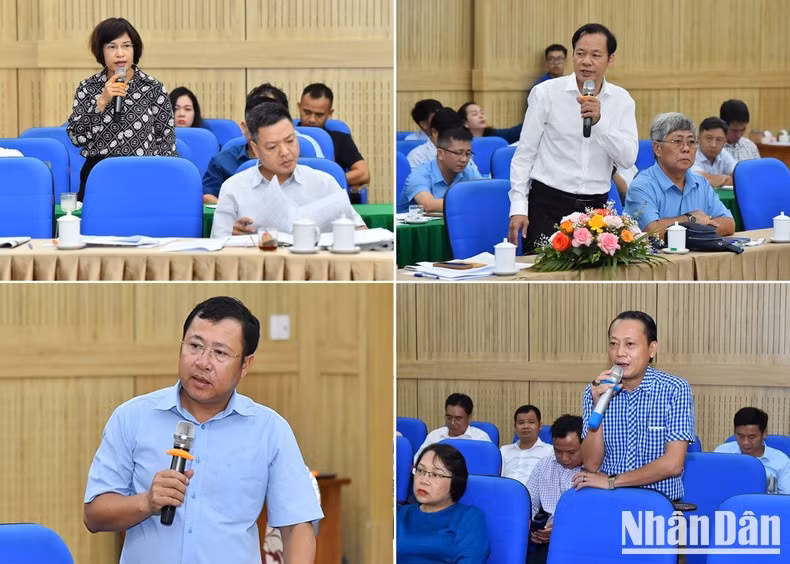 Corresponsales del periódico Nhan Dan intervienen en la cita.