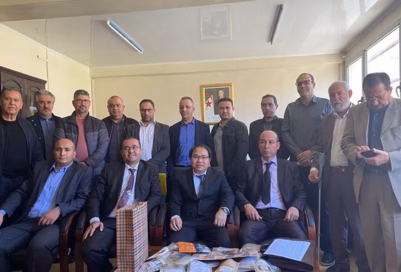 Los participantes en el seminario. (Fotografía: VNA)