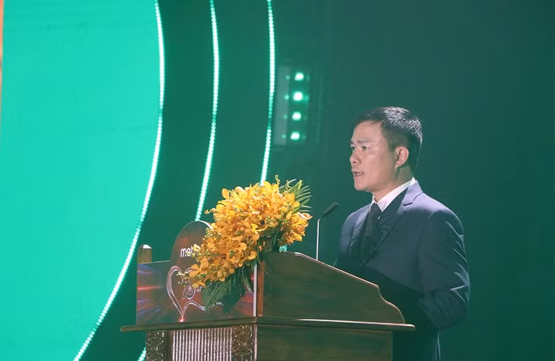 El presidente de Viettel, Tao Duc Thang, interviene en el evento. (Fotografía: Nhan Dan)